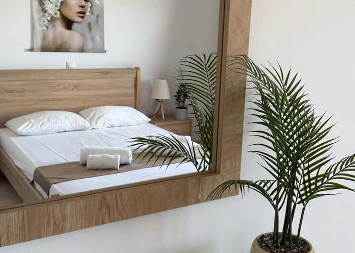 Blue Херсониссос